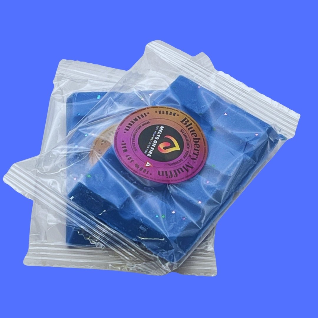 Blueberry Muffin Wax Melts - Soy Wax Melts - 25g - Highly Scented for Oil Burner - Vegan & Cruelty Free - Soy Wax - Home Fragrance - Meltsonfire