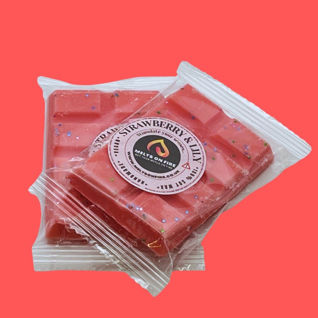 Strawberries & Lily Wax Melts - Snap Bars - Soy Wax Melts - Meltsonfire