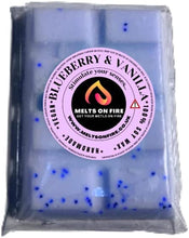 Load image into Gallery viewer, Blueberry &amp; Vanilla Wax Melts - Snap Bars - Soy Wax Melts 25g - Highly Scented for Oil Burner - Vegan &amp; Cruelty Free - Soy Wax - Home Fragrance - Meltsonfire
