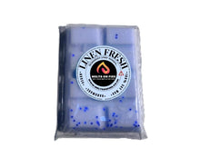 Load image into Gallery viewer, Linen Fresh Wax Melts - Snap Bars - Soy Wax Melts 25g - Highly Scented for Oil Burner - Vegan &amp; Cruelty Free - Soy Wax - Home Fragrance - Meltsonfire
